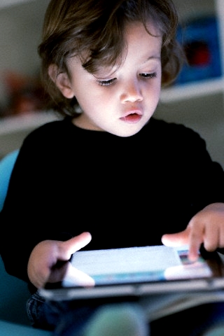 More active screen time will lessen physical activity. ... - image-1